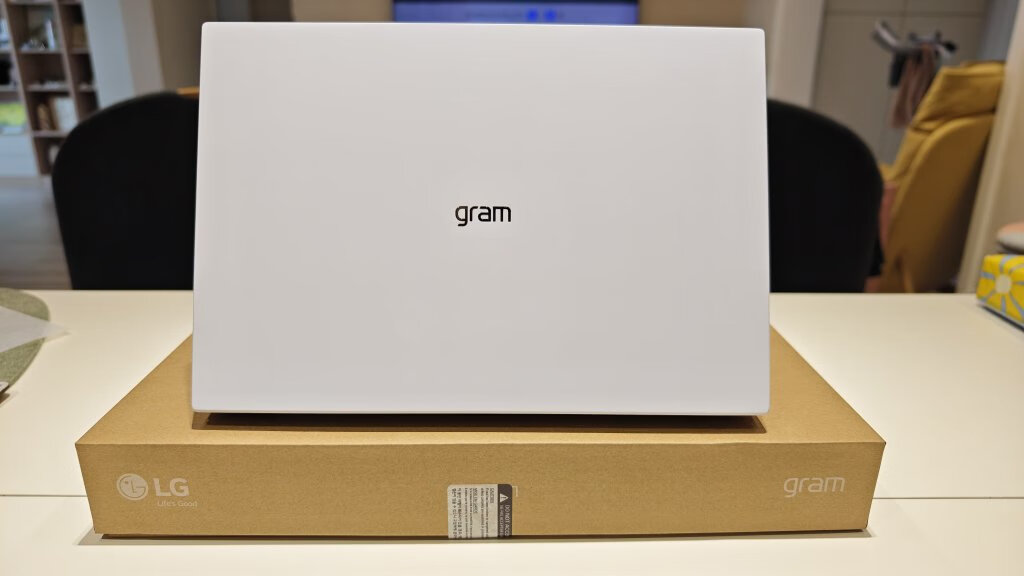 lg笔记本gram15.6寸,大屏轻薄本lg
