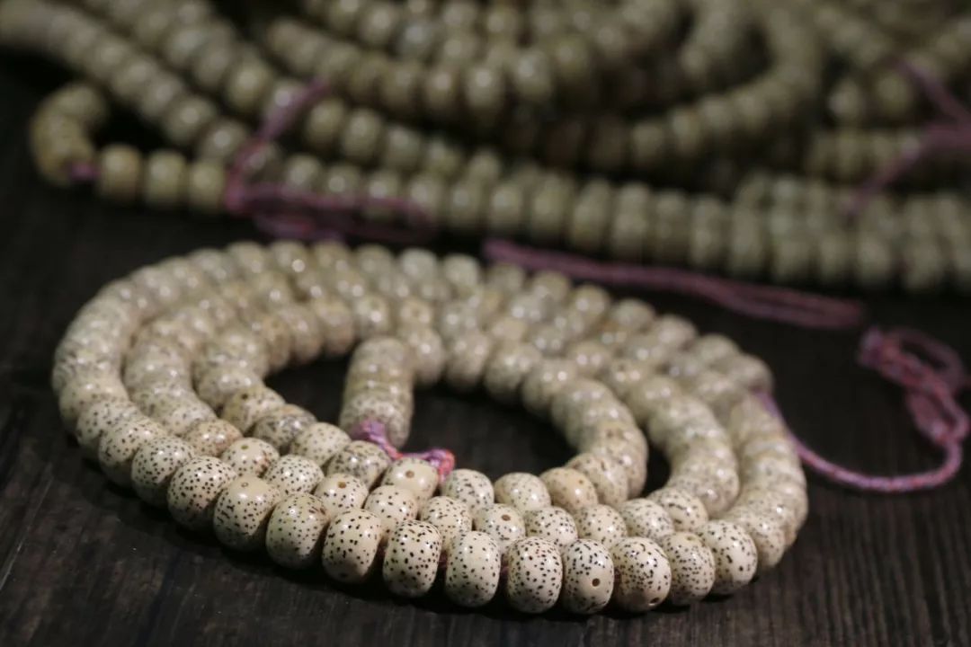 星月放久了会变色么,星月水煮后盘玩还能变色吗