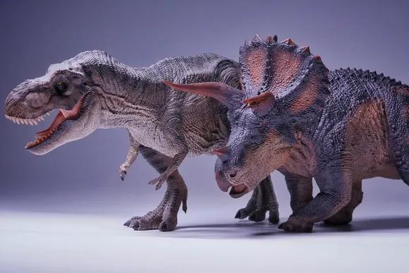 恐龙模型测评t-toy双脊龙jp版,安利亚恐龙模型镰刀龙