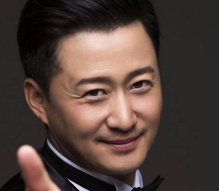 当吴京演战狼时的谢楠,吴京谢楠战狼情