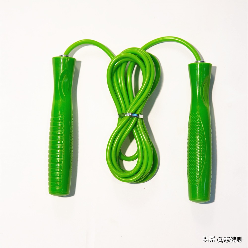 有氧跳绳减脂跟练,减脂跳绳是单脚跳还是双脚跳绳