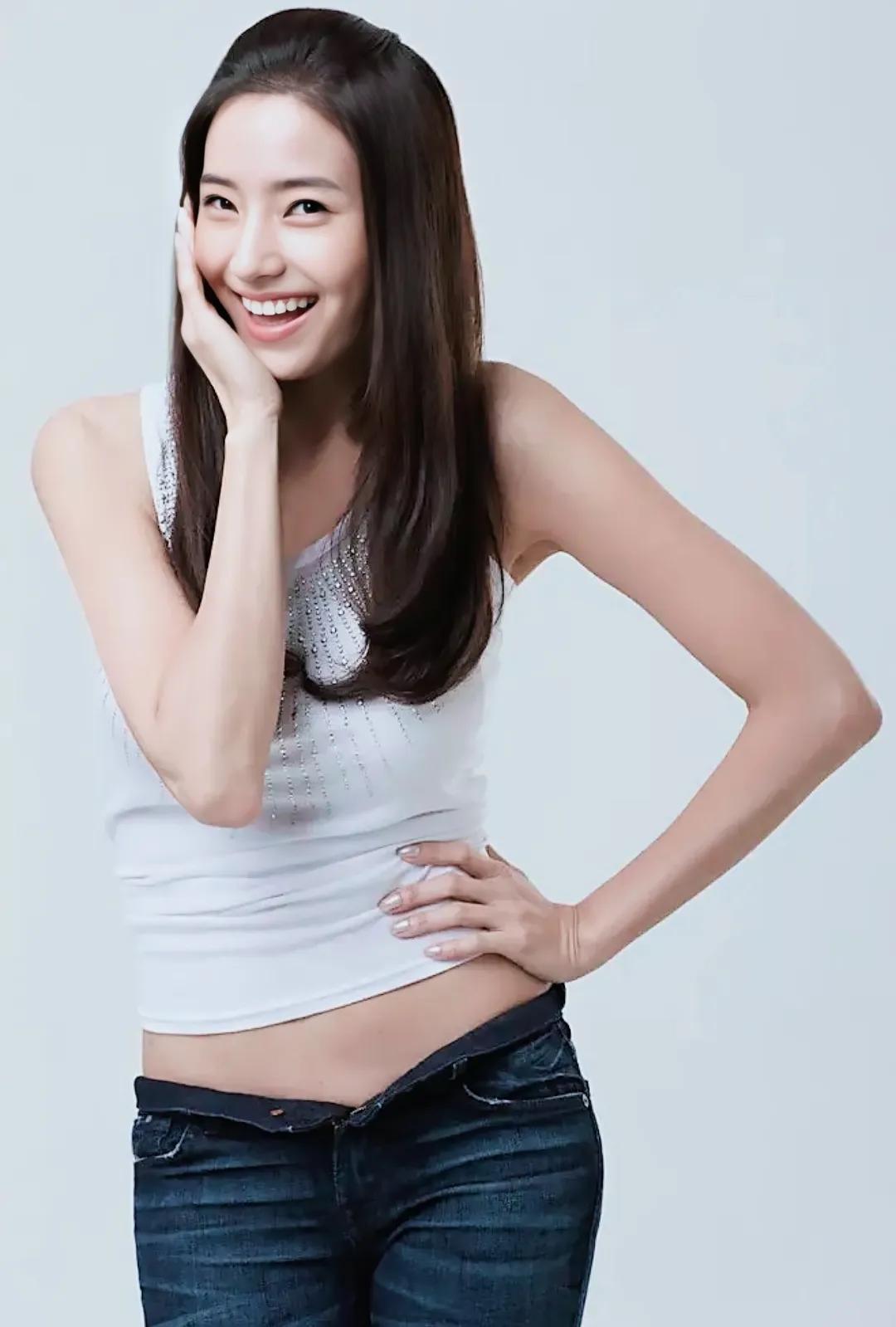 韩国女演员韩彩英,韩国芭比韩彩英