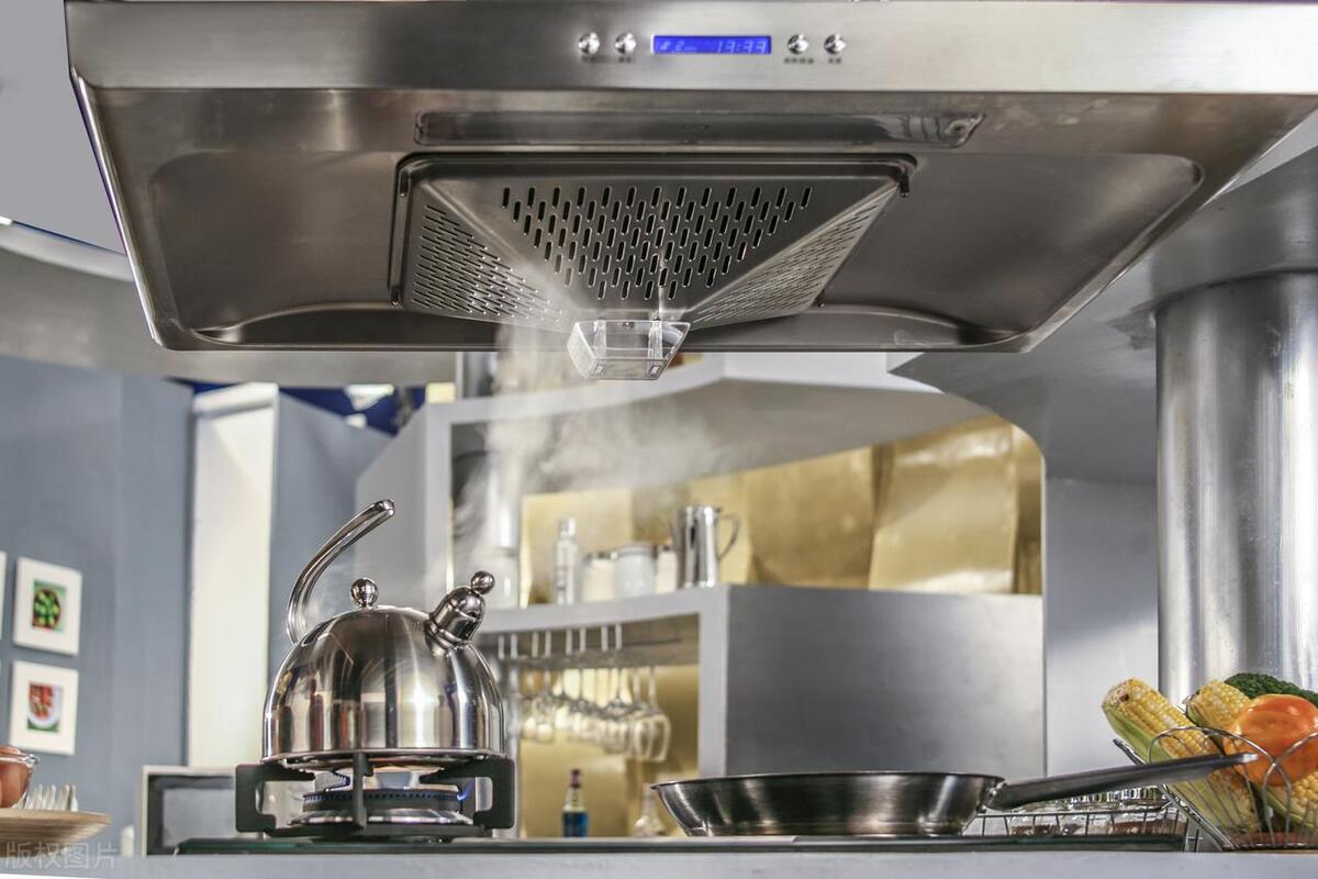 新房在装修选购多大油烟机,选购油烟机要注意烟管口径