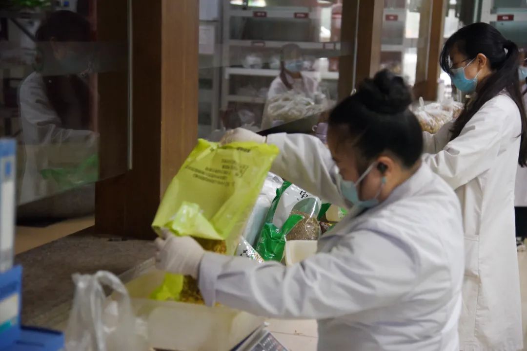 救治危重病人拼尽全力,应收尽收应治尽治经验总结