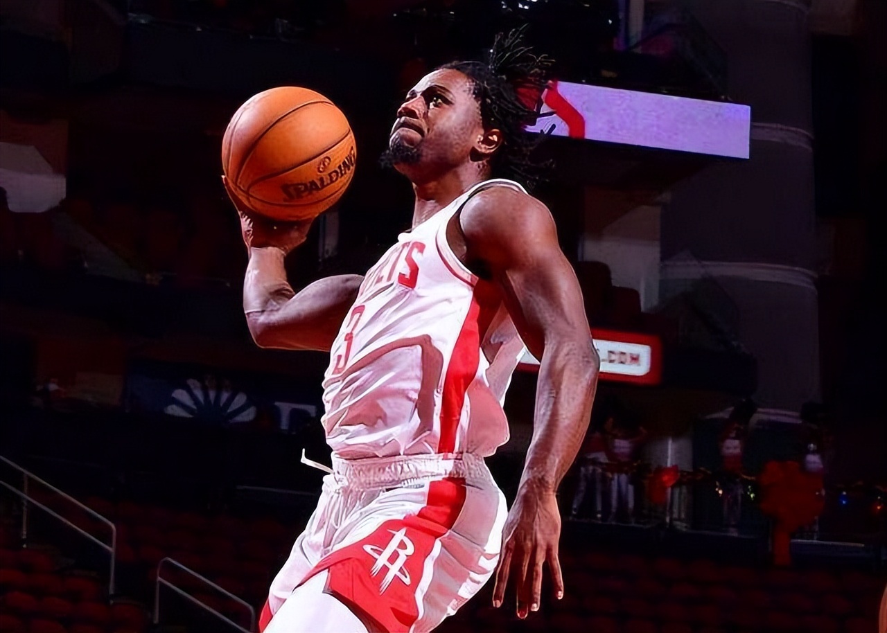 苏群怼球迷引争议后续,苏群评cba外援