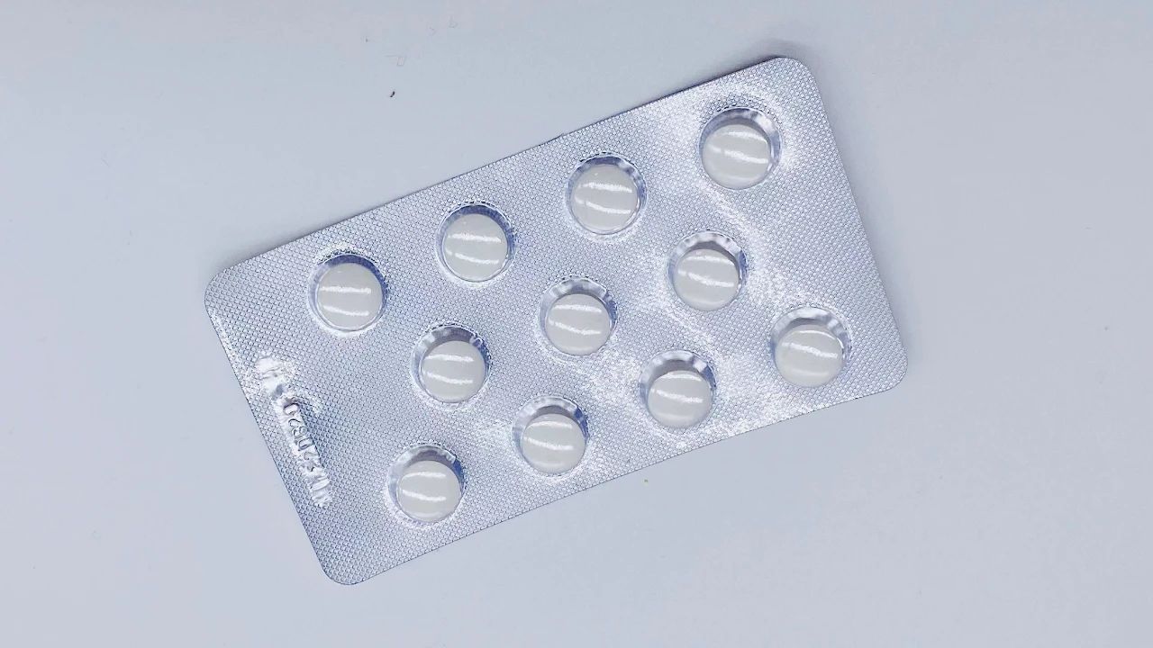 发烧怎么缓解全身疼痛中医,疼痛引起发烧吃什么药好