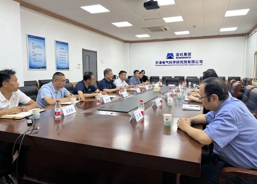 【聚焦“十项行动”】李萍检察长带队前往天津电气院走访调研