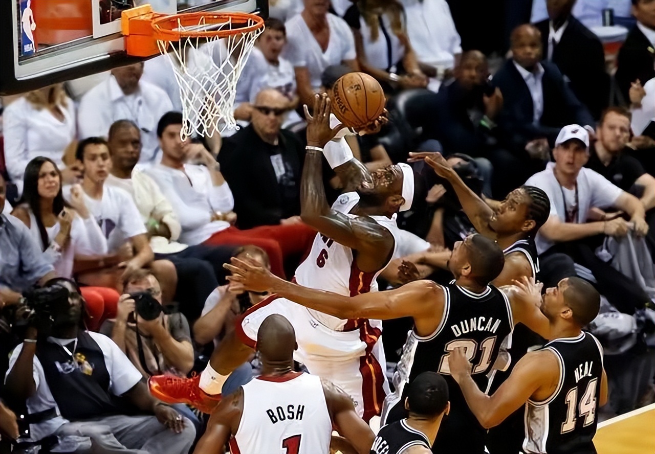 nba球星前十名最强排名,nba现役球星排行分别在哪队