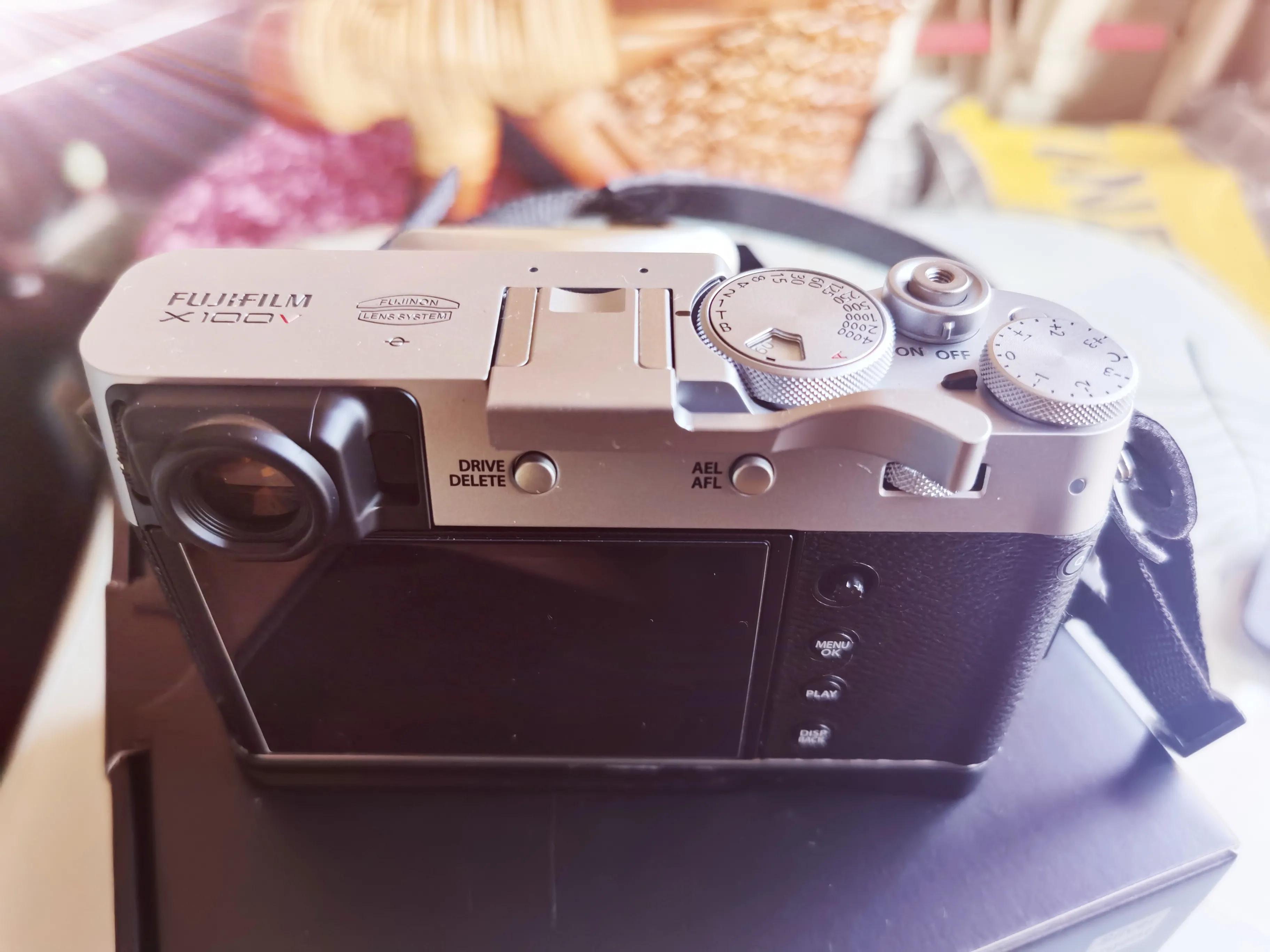 2021最棒卡片机富士x100v相机,买富士x100v和x100f哪个合适