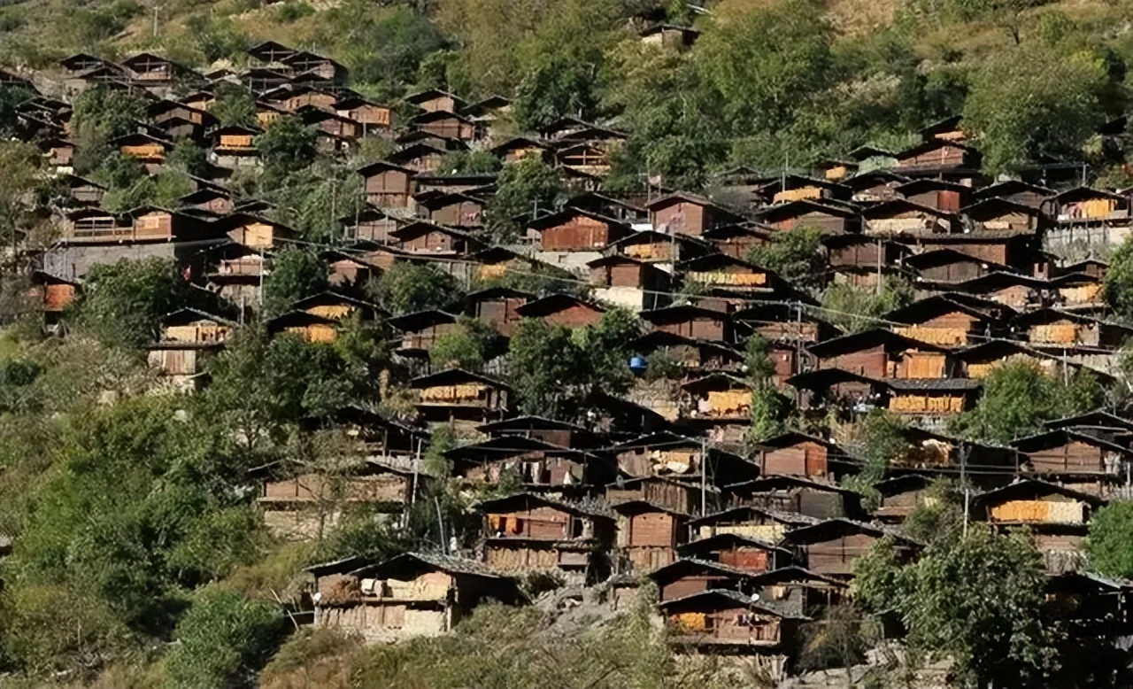 云南最适合避寒避暑的县城,云南冬季最暖和小城