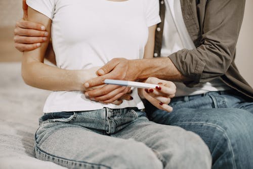 移植冻胚可以马上吃保胎药了吗,试管婴儿移植后需要吃保胎药吗