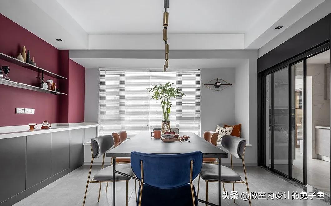 餐桌形状如何选择,餐桌需要多大尺寸摆放