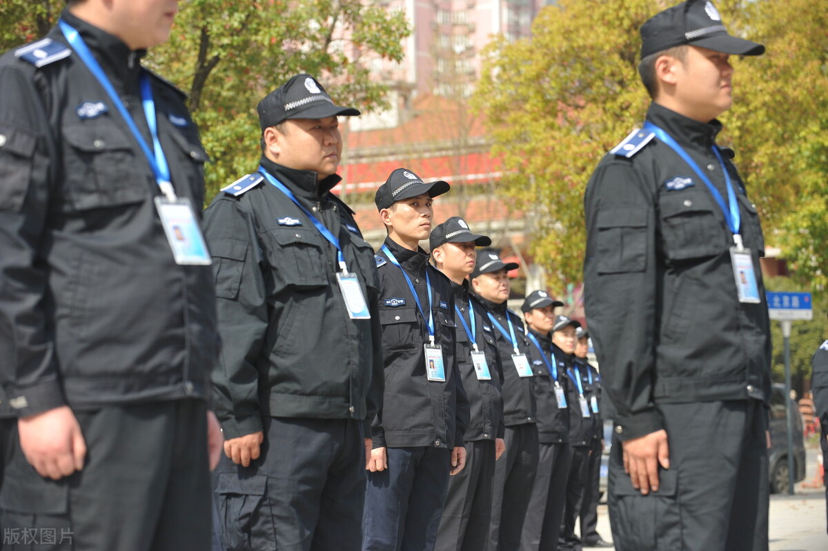 政府单位招合同工一般月薪多少,政府部门招合同工在哪里招