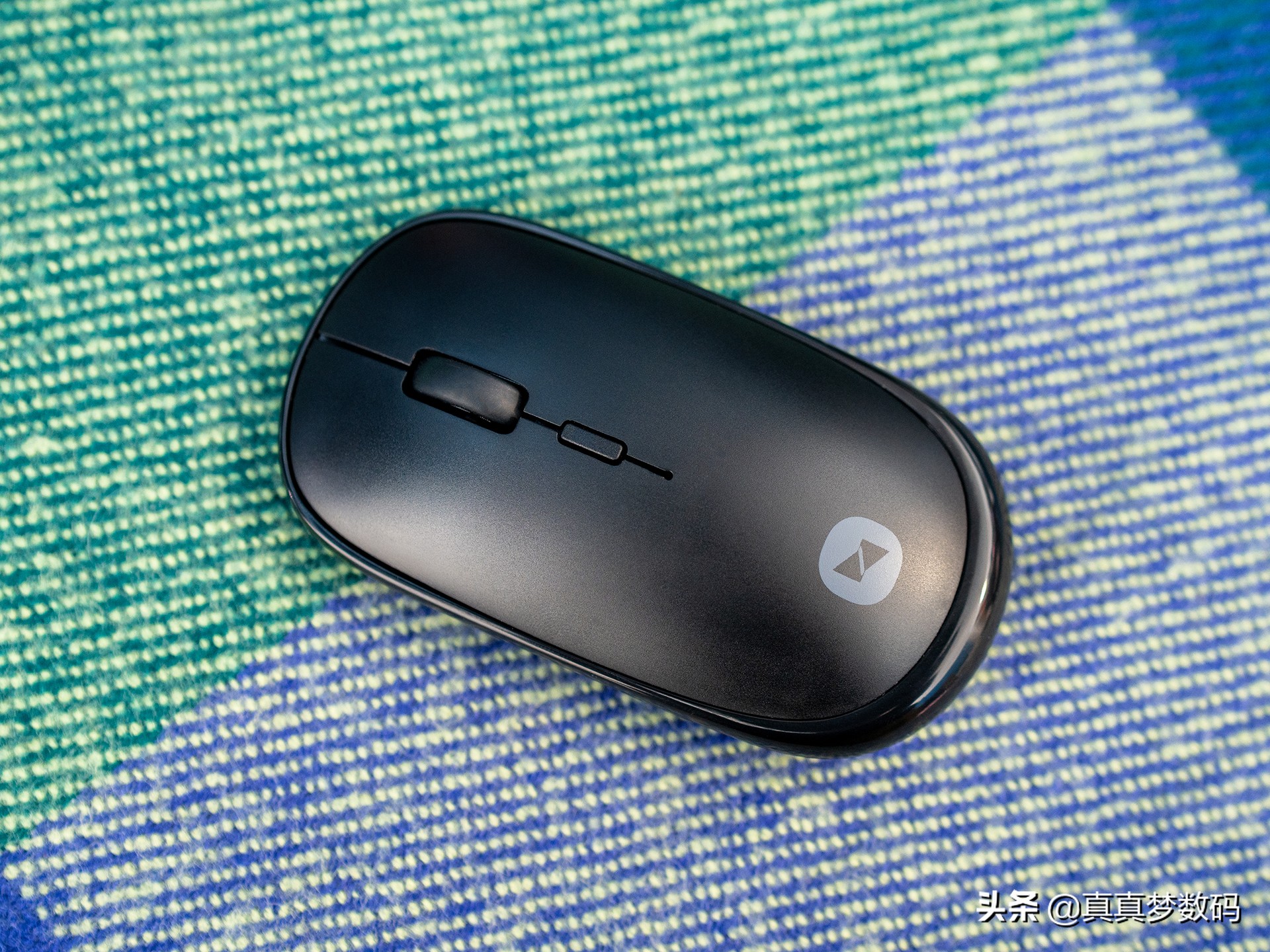 向日葵蓝牙键盘鼠标,向日葵远控鼠标和普通鼠标的区别