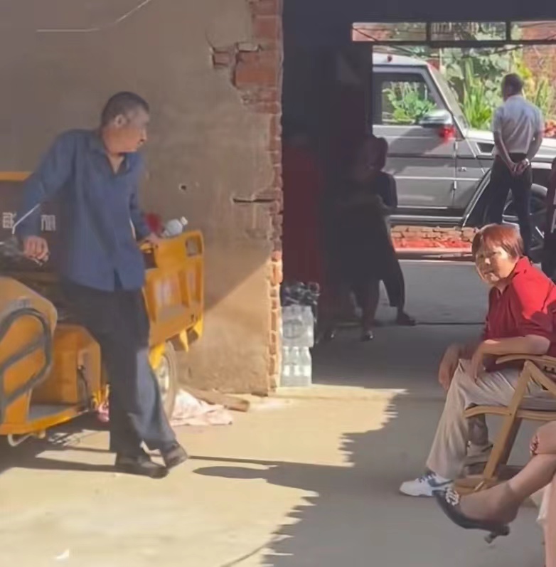 新郎接亲丈母娘要50万,新郎接亲岳母要十万彩礼