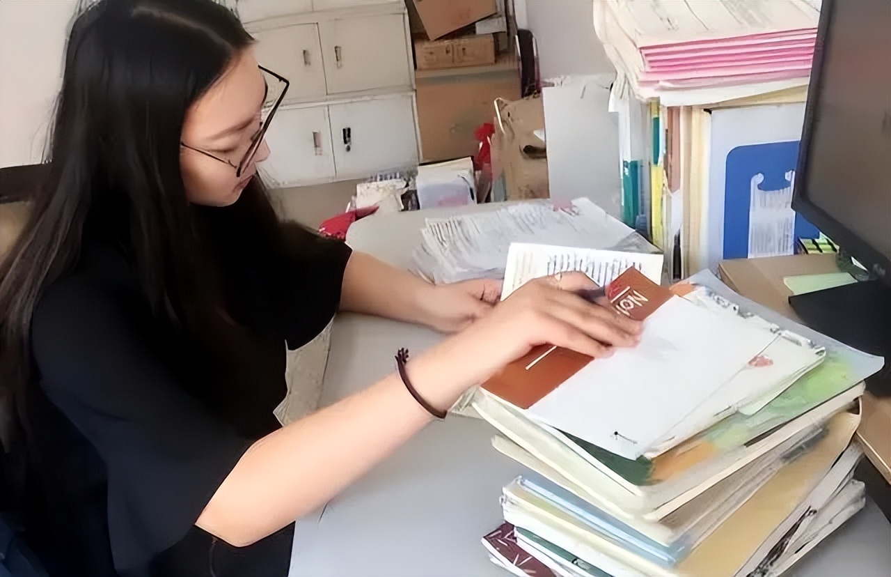 教师工资今年普调表,教师普调工资最新规定