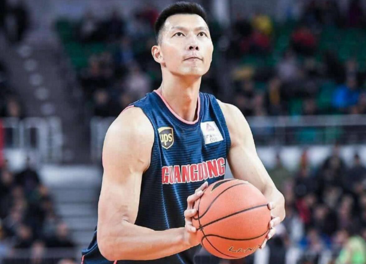 易建联和荆灵婚礼,易建联娶巴西宝贝