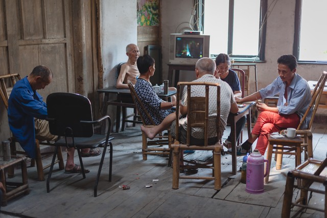 我，85年出生，30岁买房买车，如今年收入达到35万