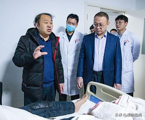 股骨头坏死机器人置换手术全过程,骨科机器人置换关节