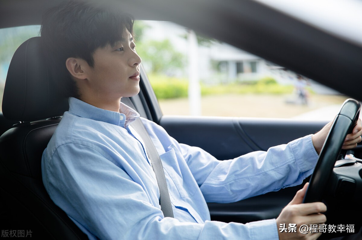 嫁给了赌博男怎么办,嫁一个吃喝嫖赌的男人后悔