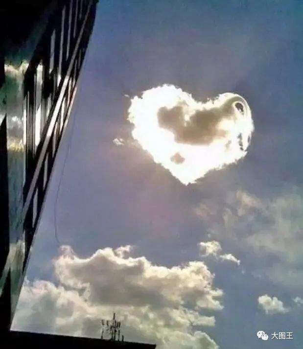 十种最罕见的云,极为罕见的云图片