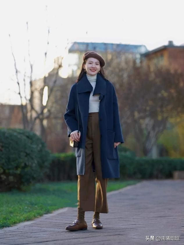 时髦阔腿裤冬,现在流行的阔腿裤秋冬怎么穿