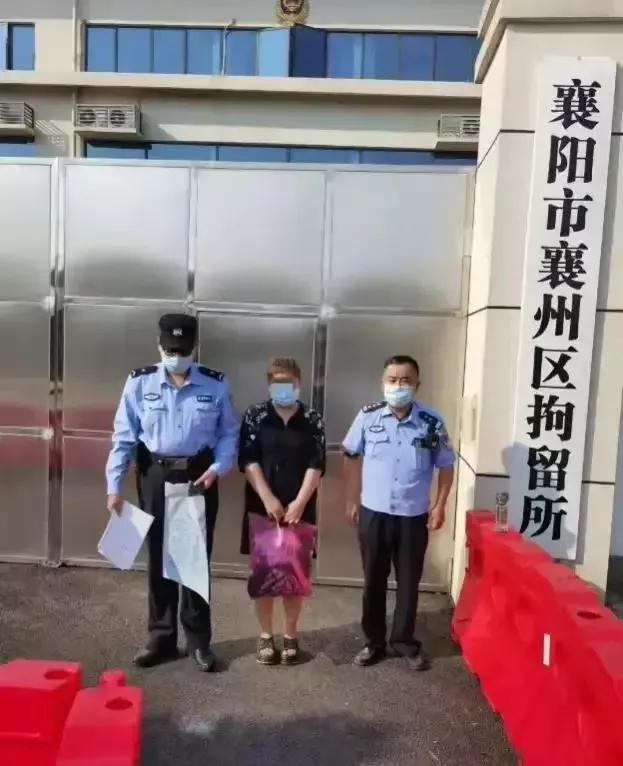 用剪刀切掉生殖器判几年,男子生殖器被剪违法不