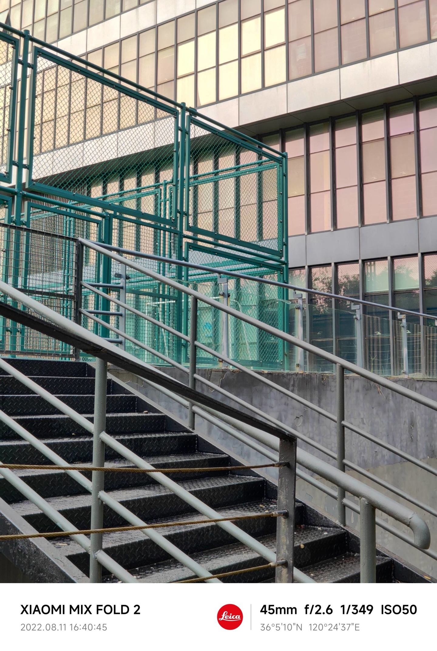 小米mixfold2折叠屏手机轻薄,小米mixfold2折叠手机评测