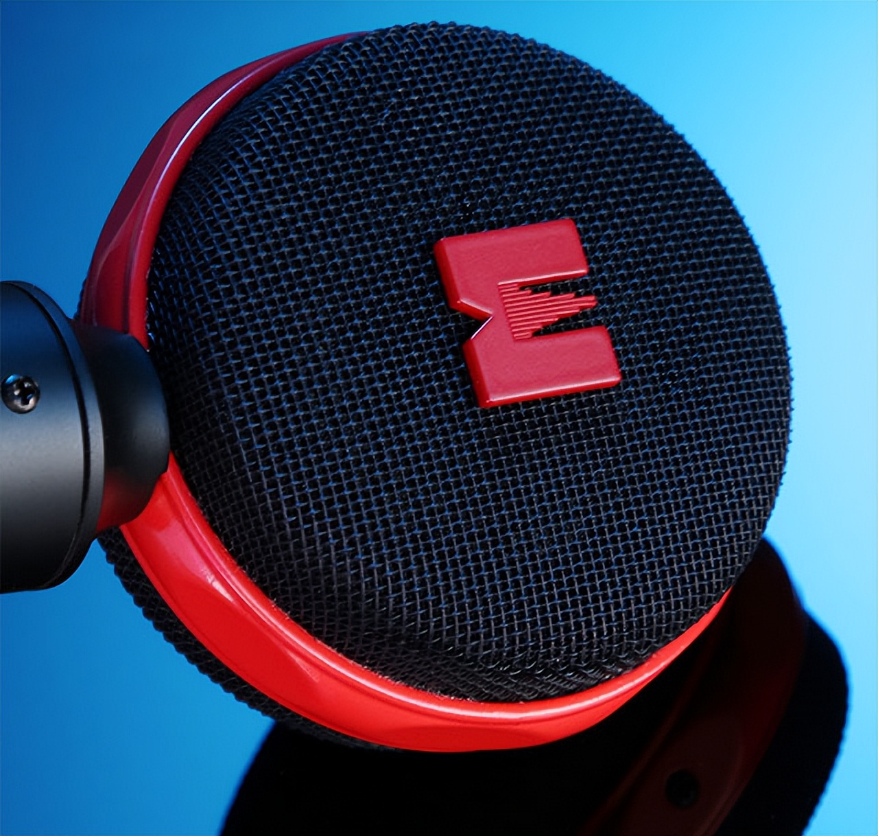 专业直播k歌声卡麦克风推荐,直播唱歌话筒音响一体机全民k歌