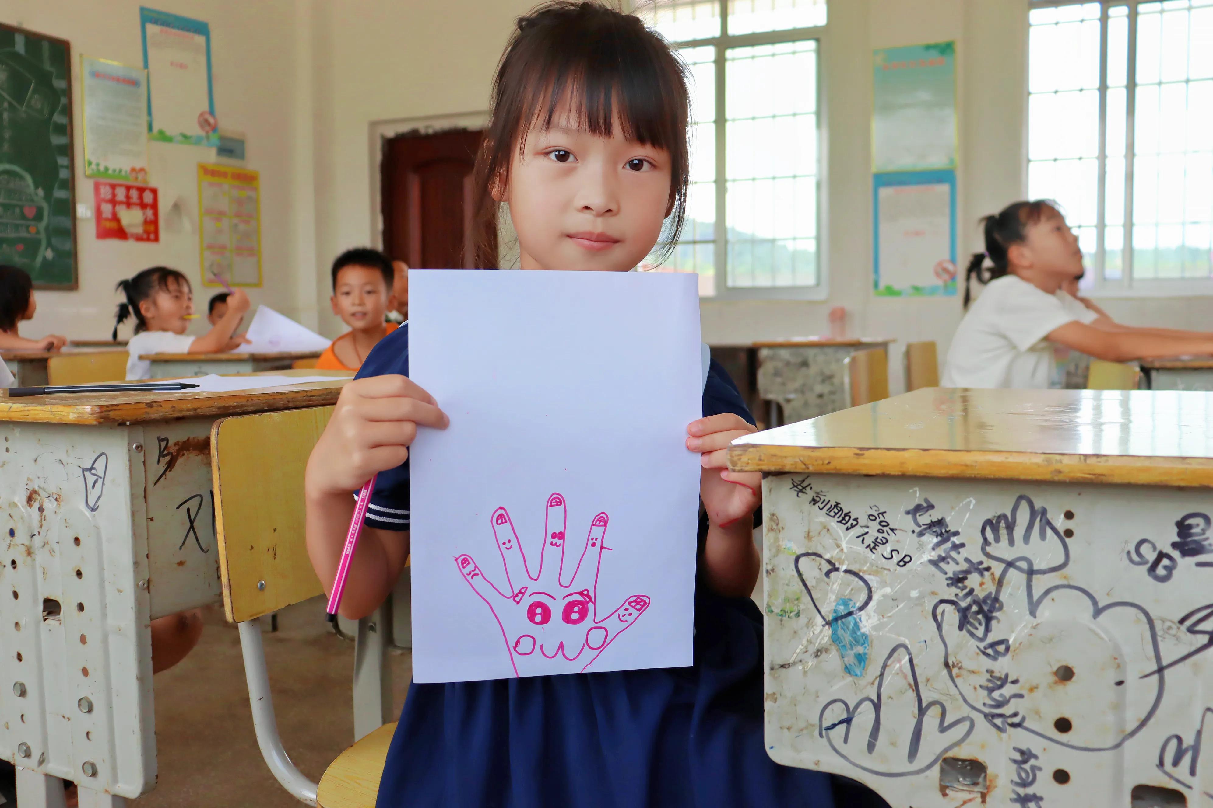 湘大学子三下乡用心呵护成长,湖北学子三下乡筑梦青春相约一夏