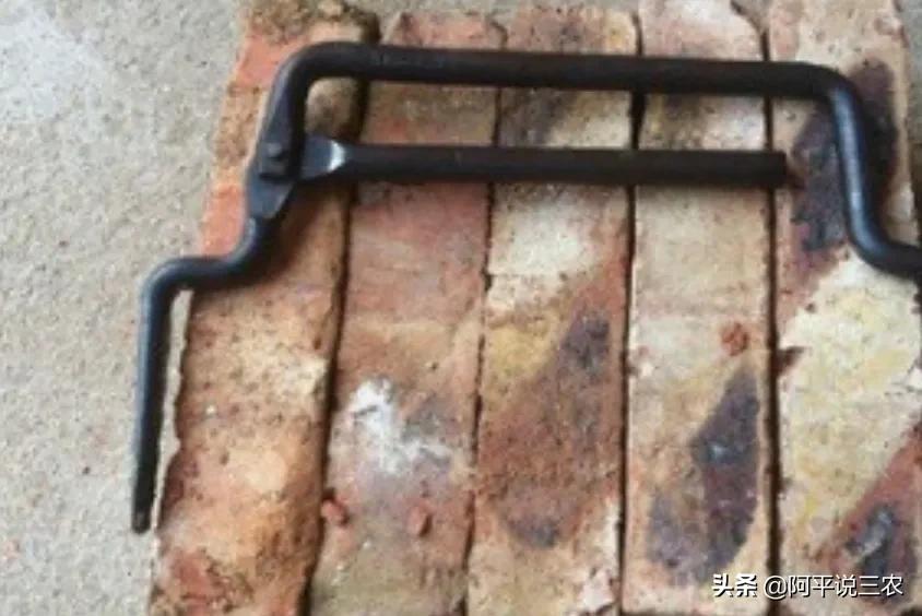 在农村的木匠,农村即将消失的手艺人篾匠铁匠