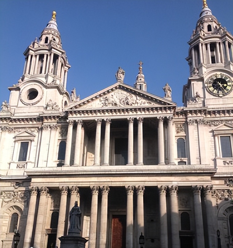 圣保罗大教堂有什么特点,圣保罗的历史简介