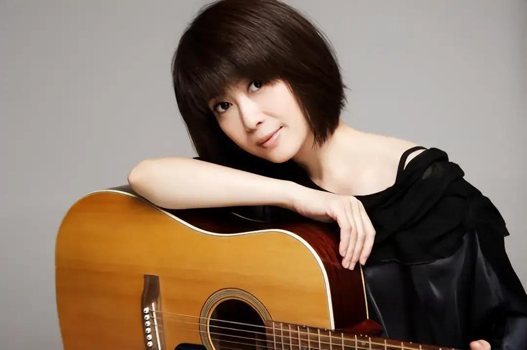 80年代港台最有名气的女歌星,90年代一位可爱的女歌星