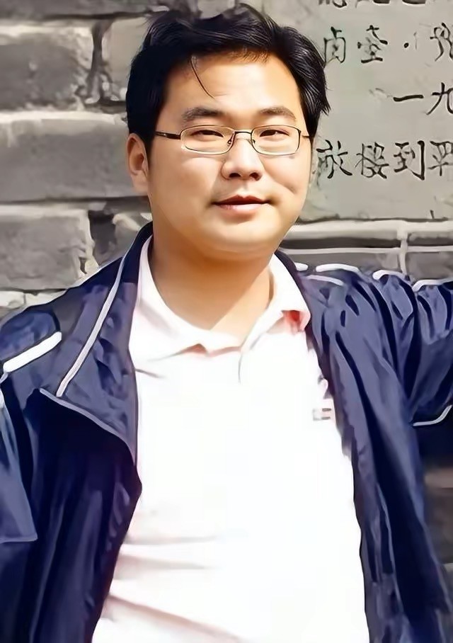 名和利，救不了鲁豫