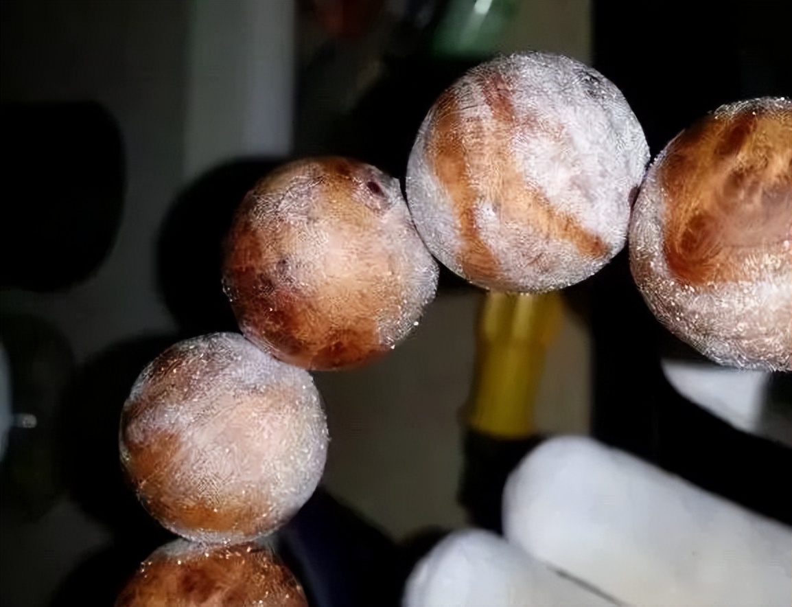 文玩手串长毛了怎么办,沉香手串长毛是怎么回事