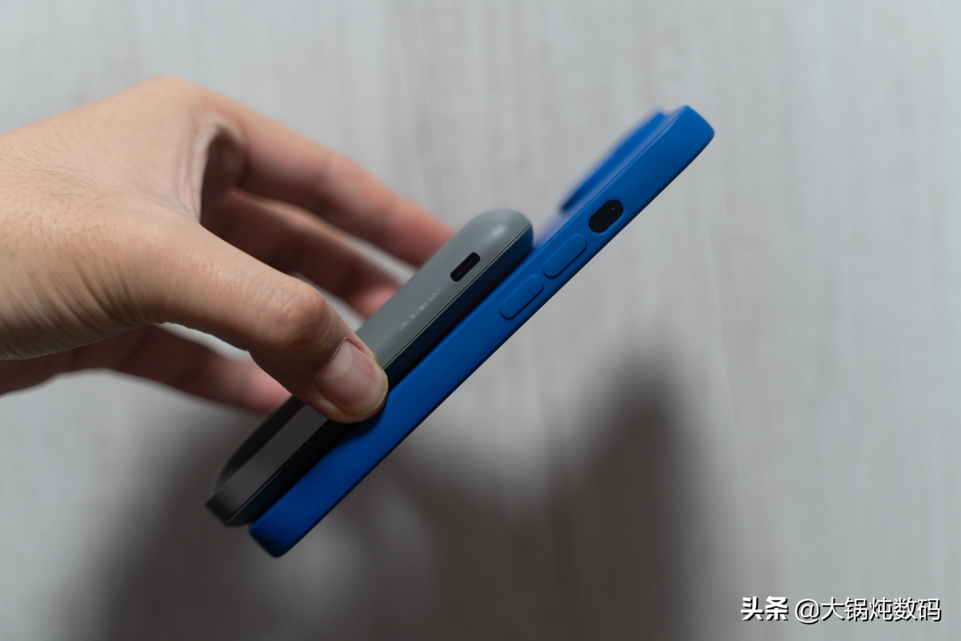 麦多多苹果磁吸无线充电宝,麦多多的无线充电宝好吗