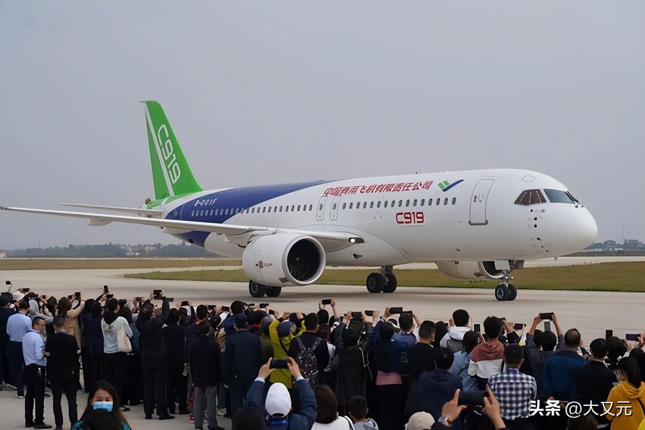 珠海航展2018军迷朋友们 (珠海航展军迷天堂)