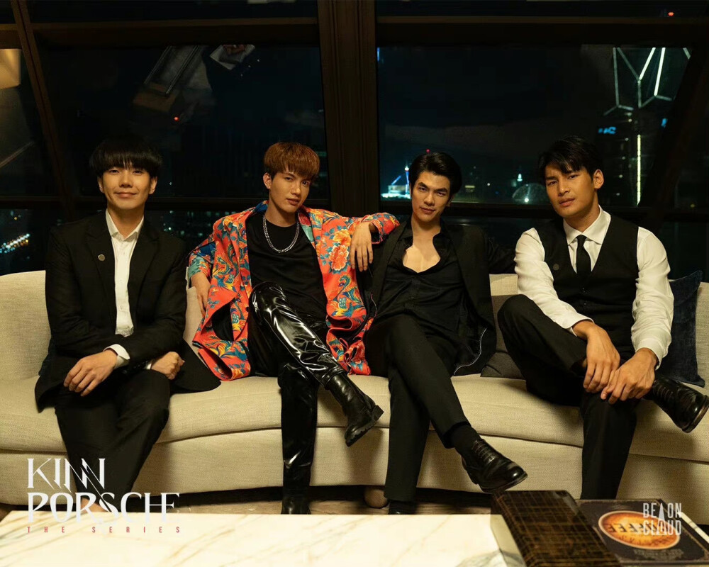 他泰相似男孩之Apo糕卡娜:黑皮小辣椒同经纪人中国血统港风少年