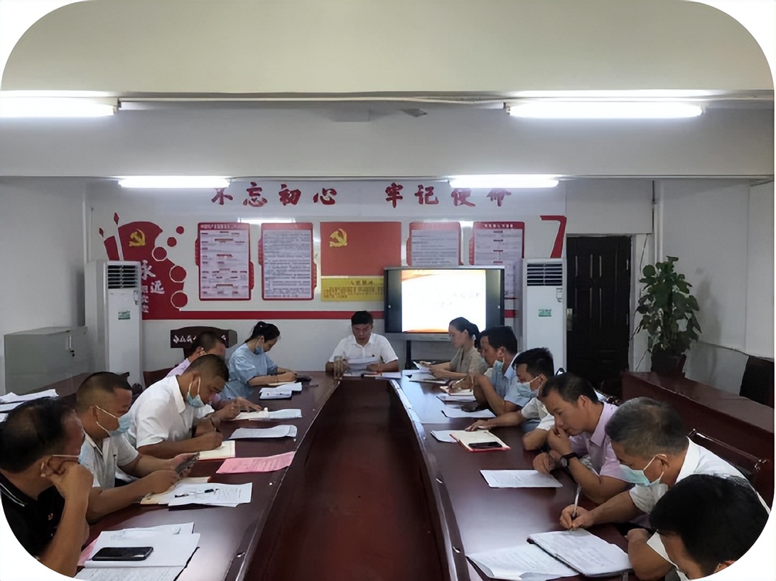 南康赤土民族小学,南康区赤土民族中心小学六年级