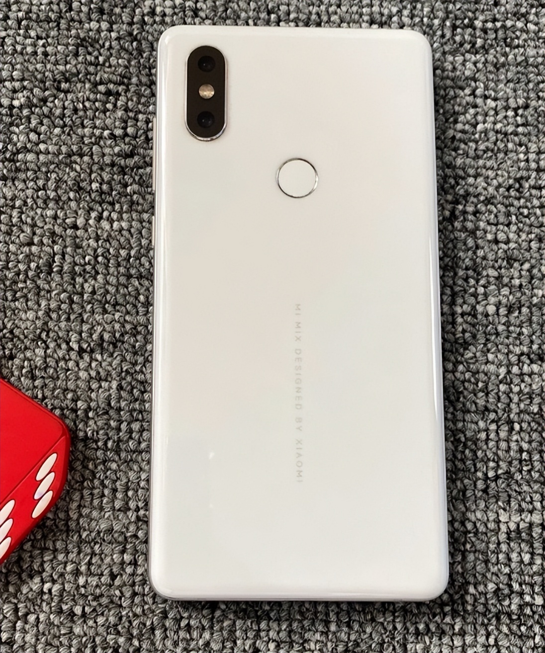 小米高性价比手机推荐2000到3000,小米手机推荐入手价格多少