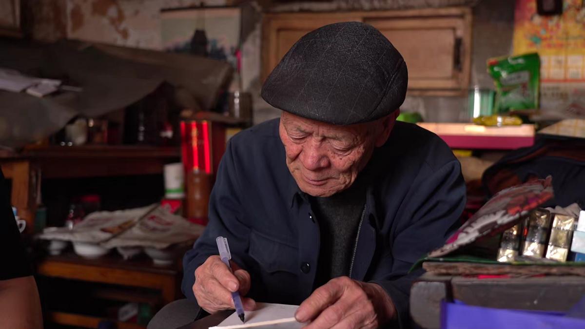 76岁老中医退休后坚持奋斗在一线,103岁老中医分文不取