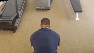 左边肩膀疼痛的治疗方法小妙招,肩膀手往后抬时疼痛是什么原因