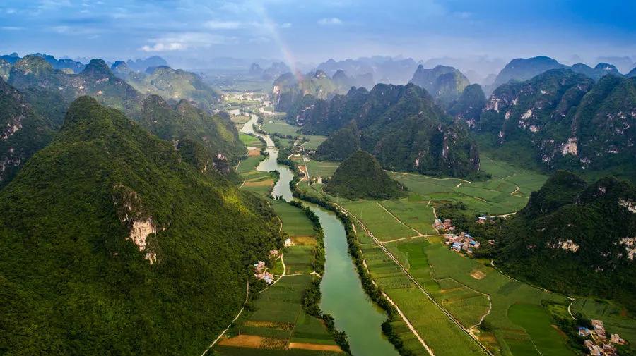 广西德天瀑布回广州沿途景区,德天跨国大瀑布风景区和古龙山