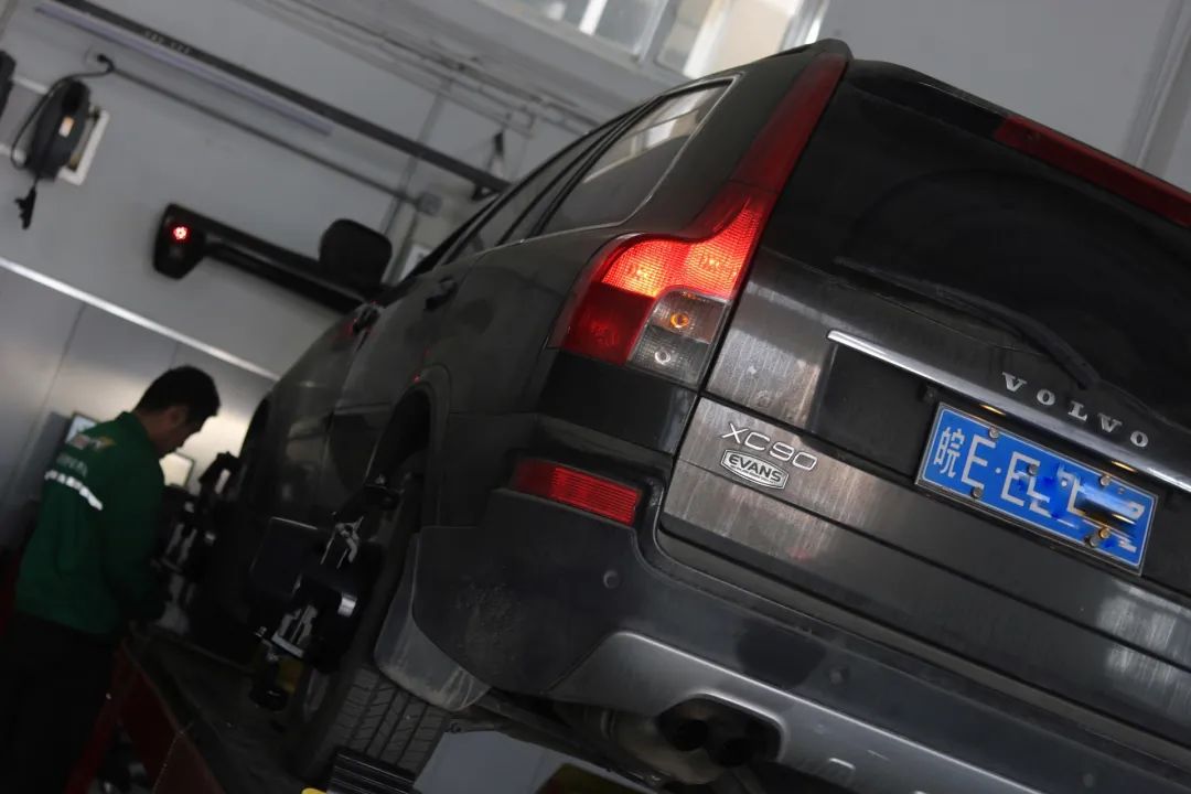 翻新一辆07年沃尔沃xc90要多少钱,开了四年的沃尔沃xc90多少钱