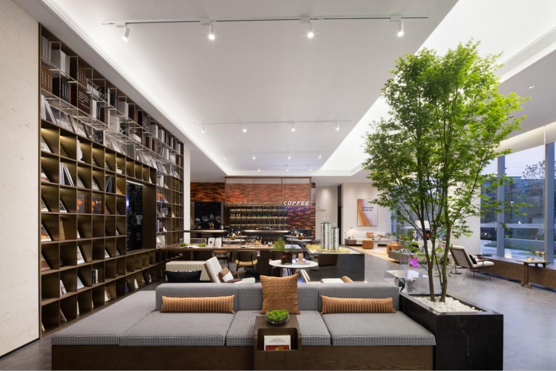 沉浸式体验远洋天成营销中心开放，美得不像售楼部