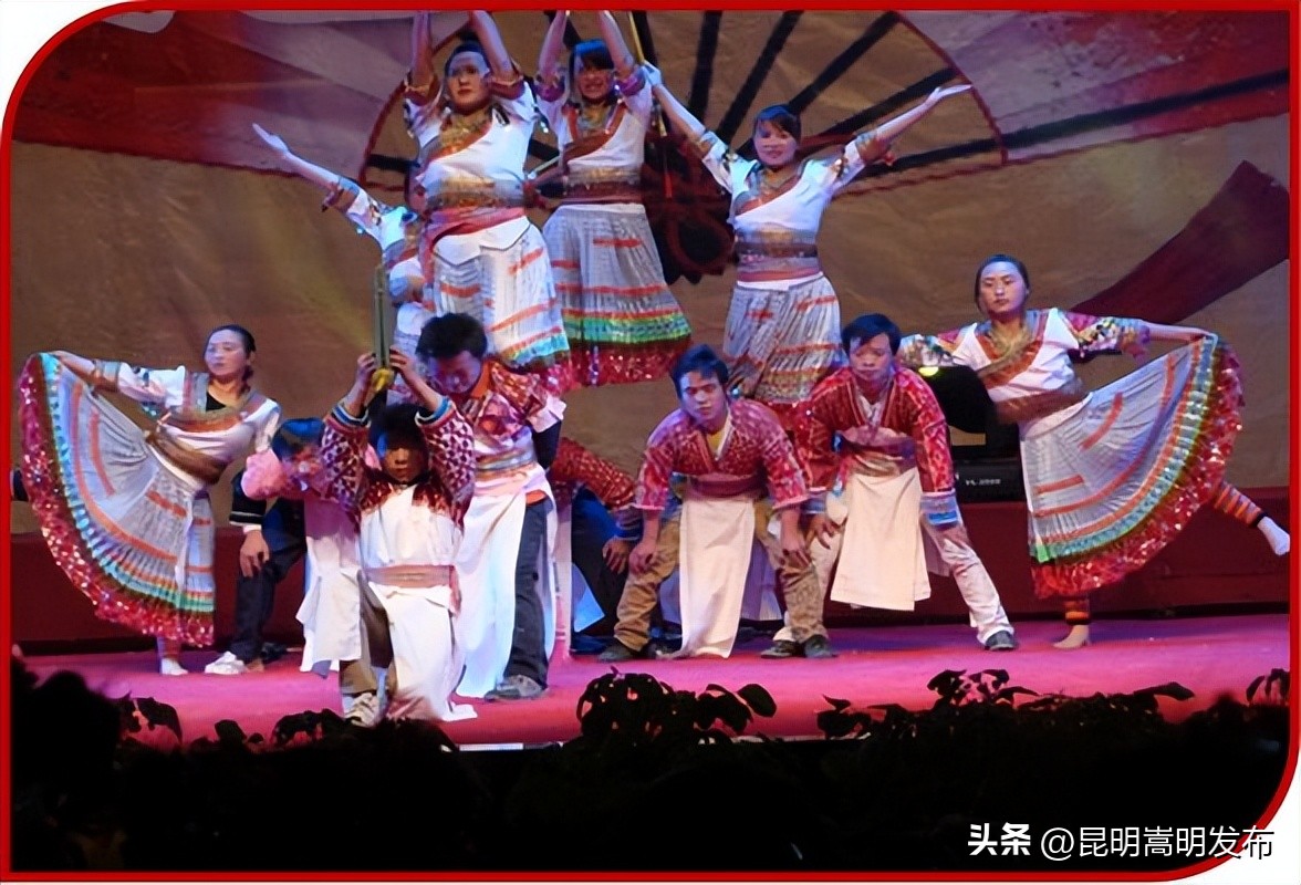 讲好荒田“农”故事铭记*党**的“浓”恩情