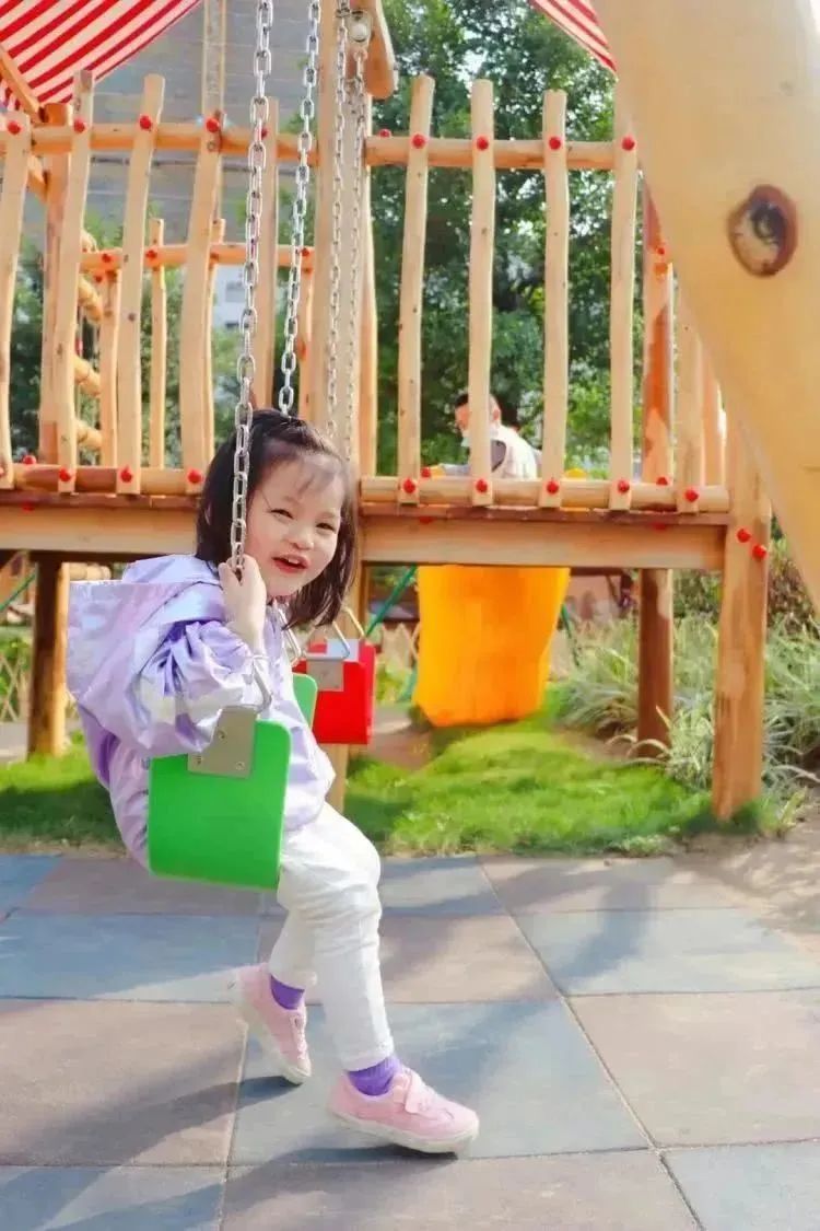 孩子上全托班的最佳年龄,幼儿刚上托班适合上什么课程