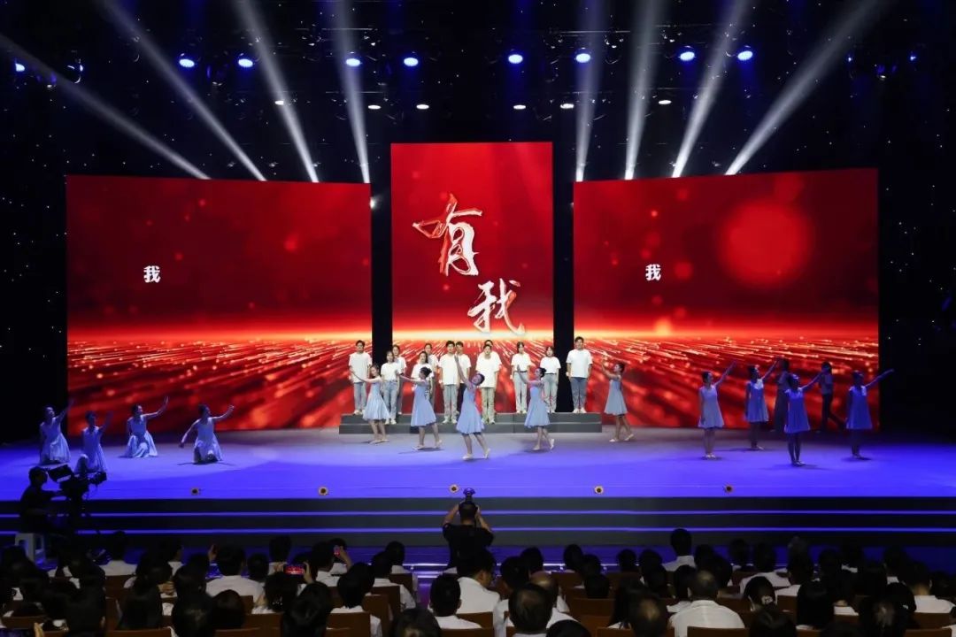 医者仁心致敬健康,医者仁心健康向未来