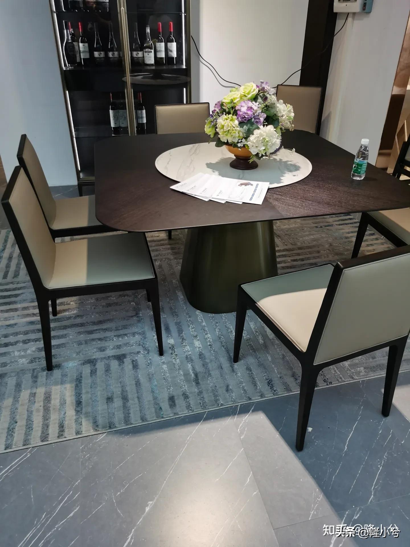 岩板餐桌前十名,岩板餐桌怎么选