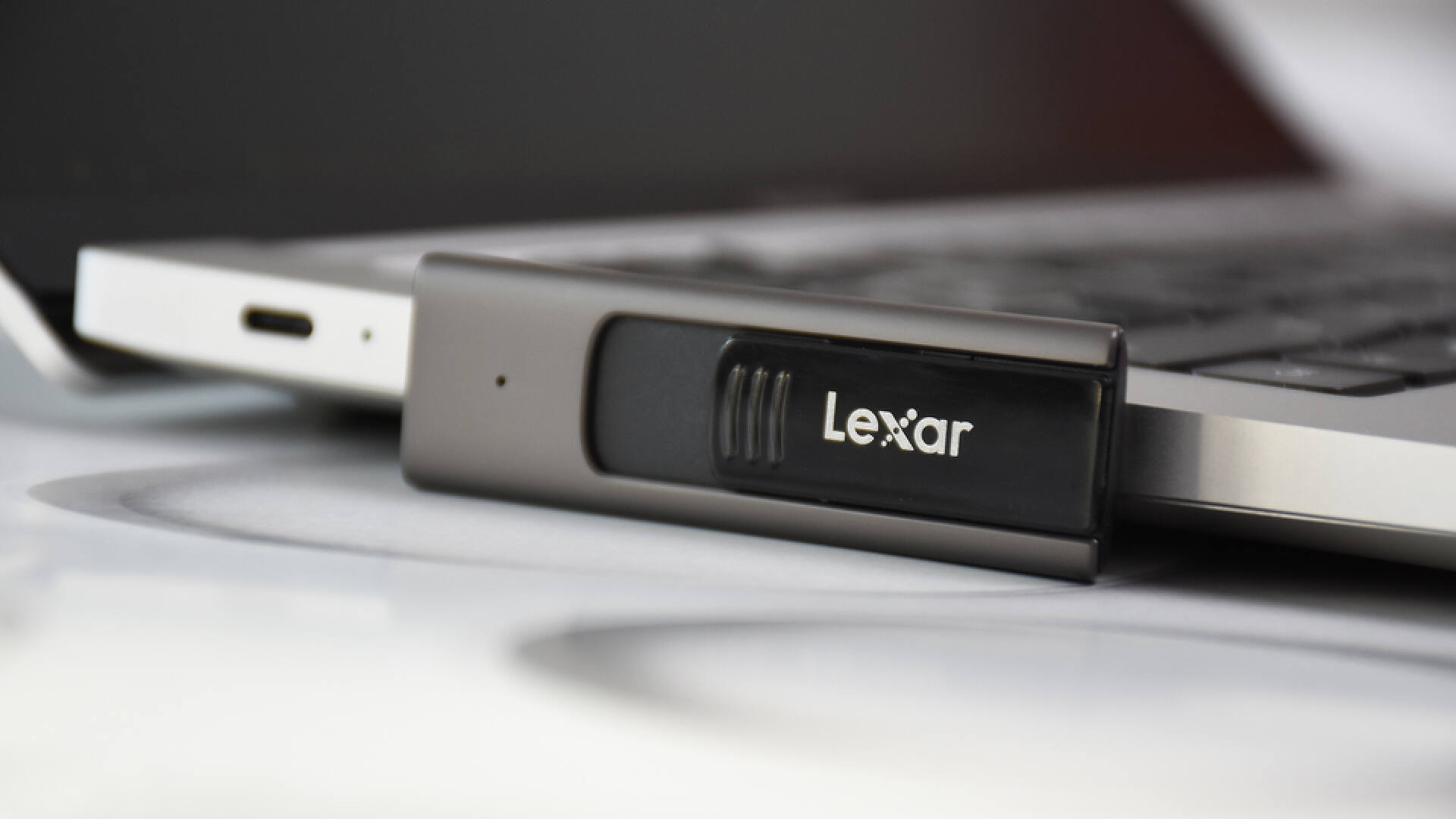 雷克沙固态硬盘nq7902tb,雷克沙m900usb3.1闪存盘